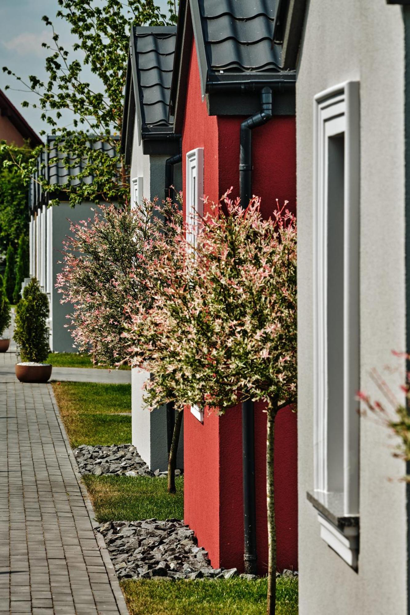 Scandi Village Zator Exterior foto